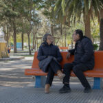 cae la tarde y los astros brillan